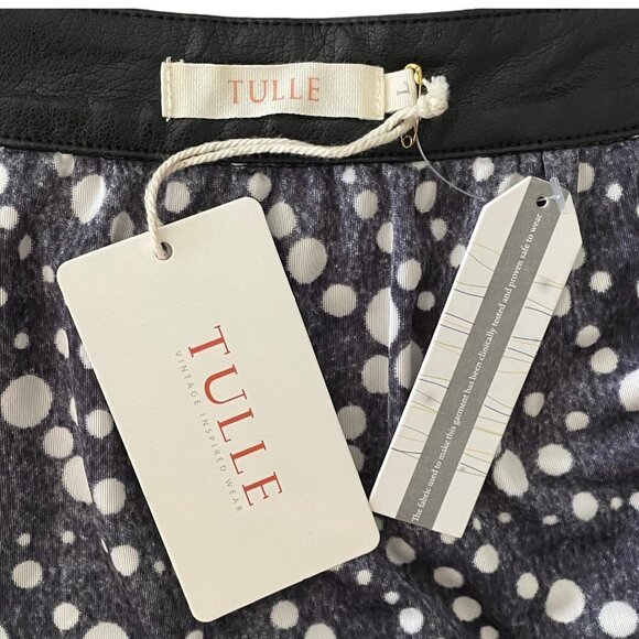 🍀NWT Tulle Black Side Zip Stretch Pocket Polka Dot Mini Skirt Size L - Picture 6 of 8